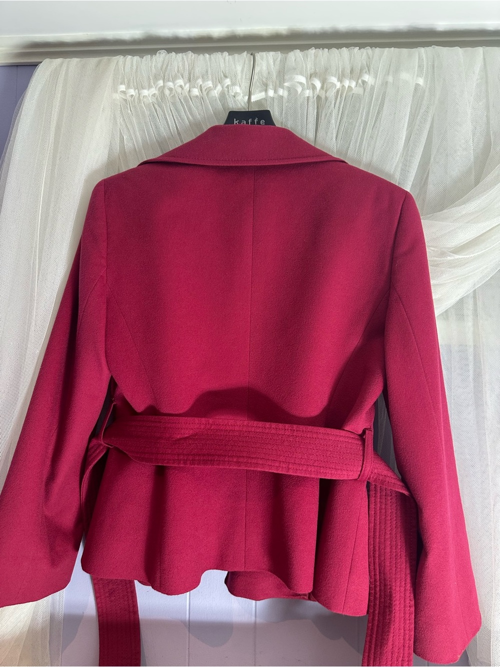 Gianfranco Ferre Belted Blazer Jacket - Picture 3 of 7